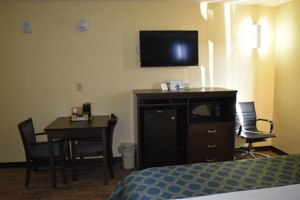 Days Inn By Wyndham New Orleans Pontchartrain Ngoại thất bức ảnh
